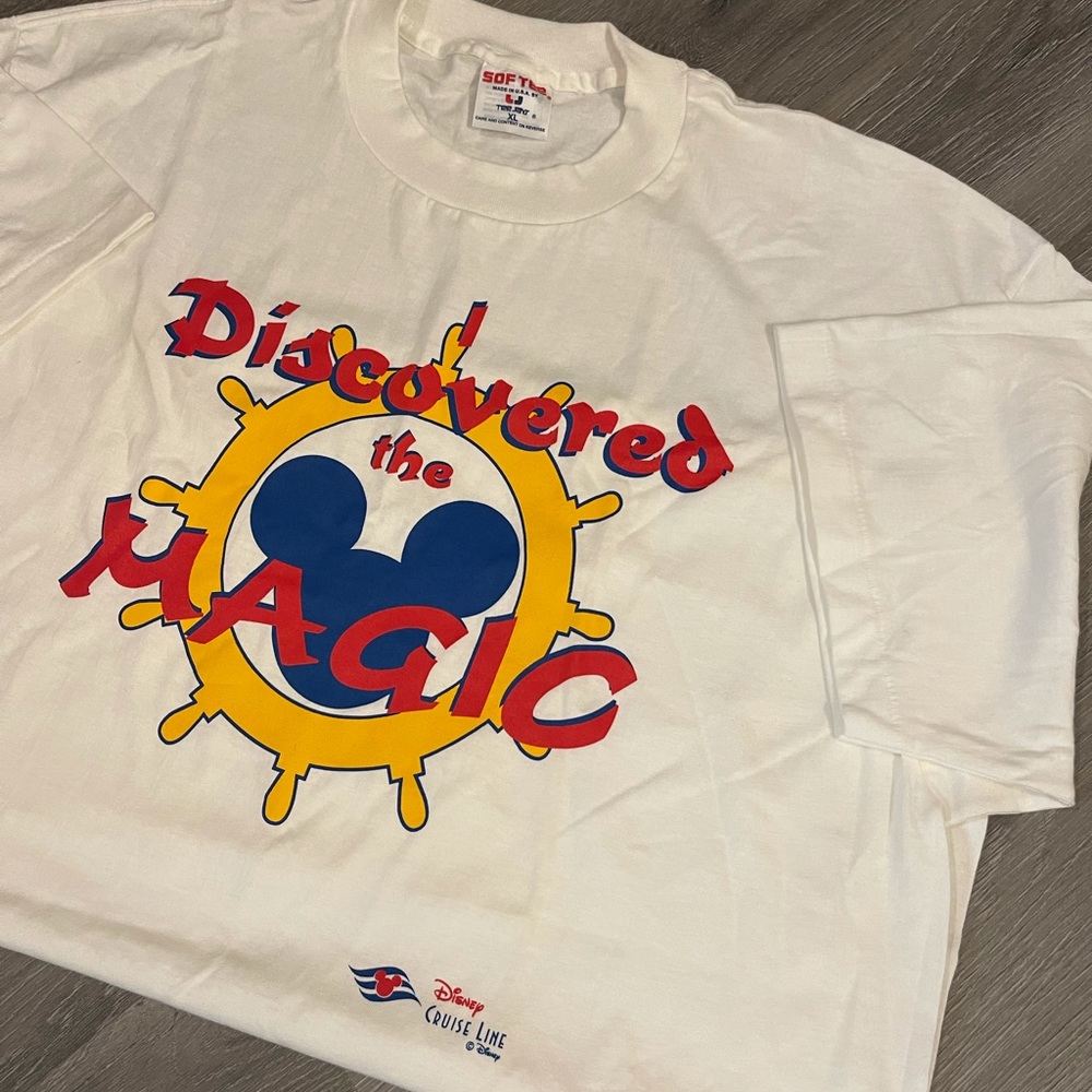 Disney cruise line vintage single stitch Magic cruise ship tee